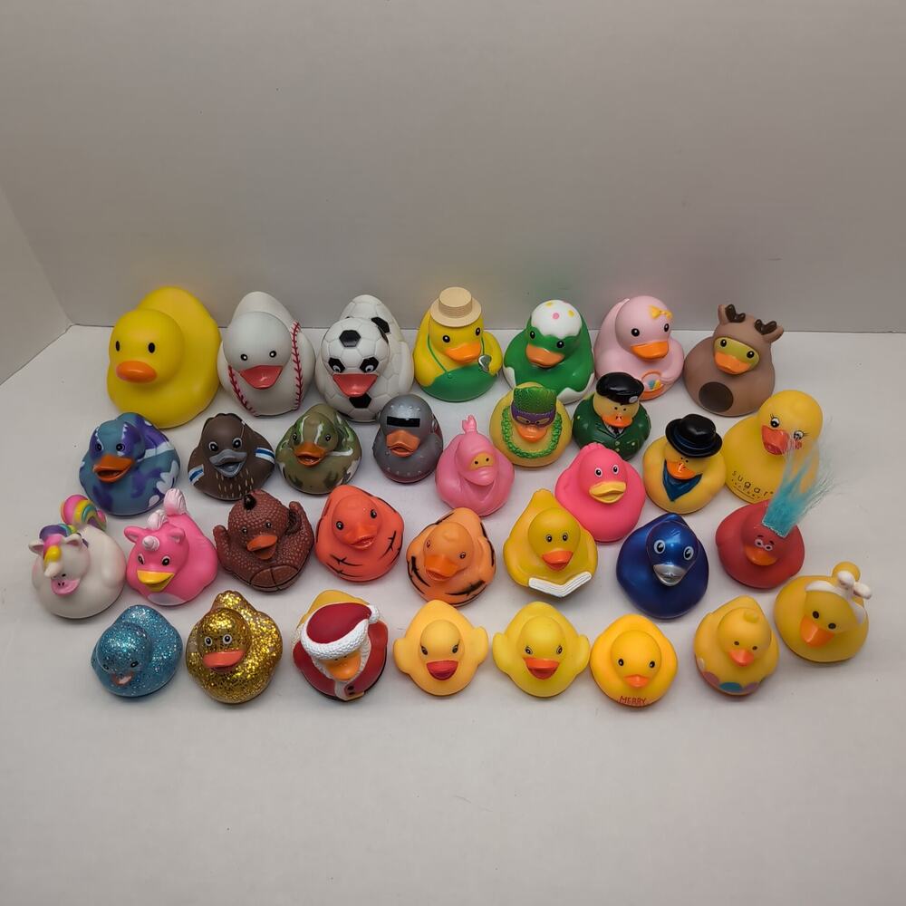 Lot‎ Of 33 Rubber Ducks Duckies Jeep Ducking Variety Holiday Sport Glitter Party